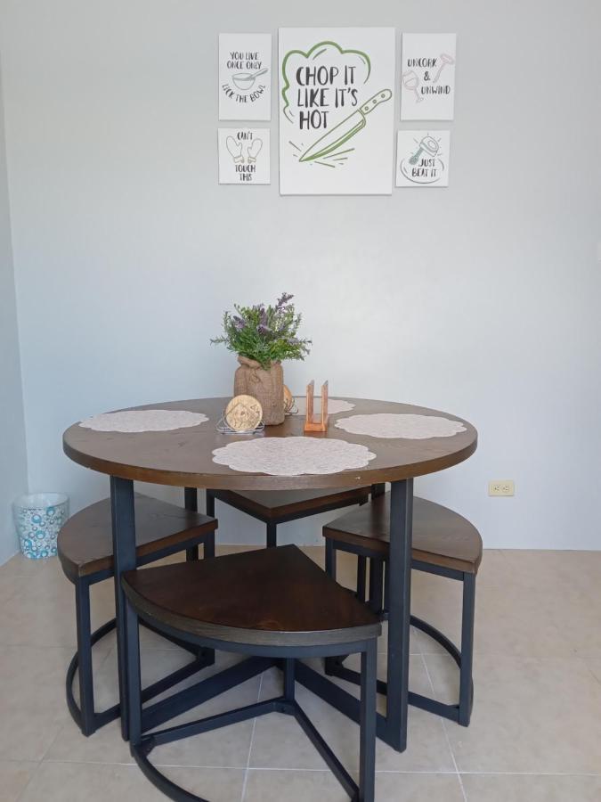 Michand Guest Apartments- Cozy One Or Two Bedroom- 5 Walk Minutes From Airport 10 Mins Drive To Oistins Or Beach Крайст Чърч Екстериор снимка